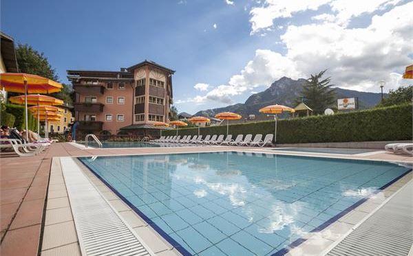 Elio WOW Experience -Early Booking Special