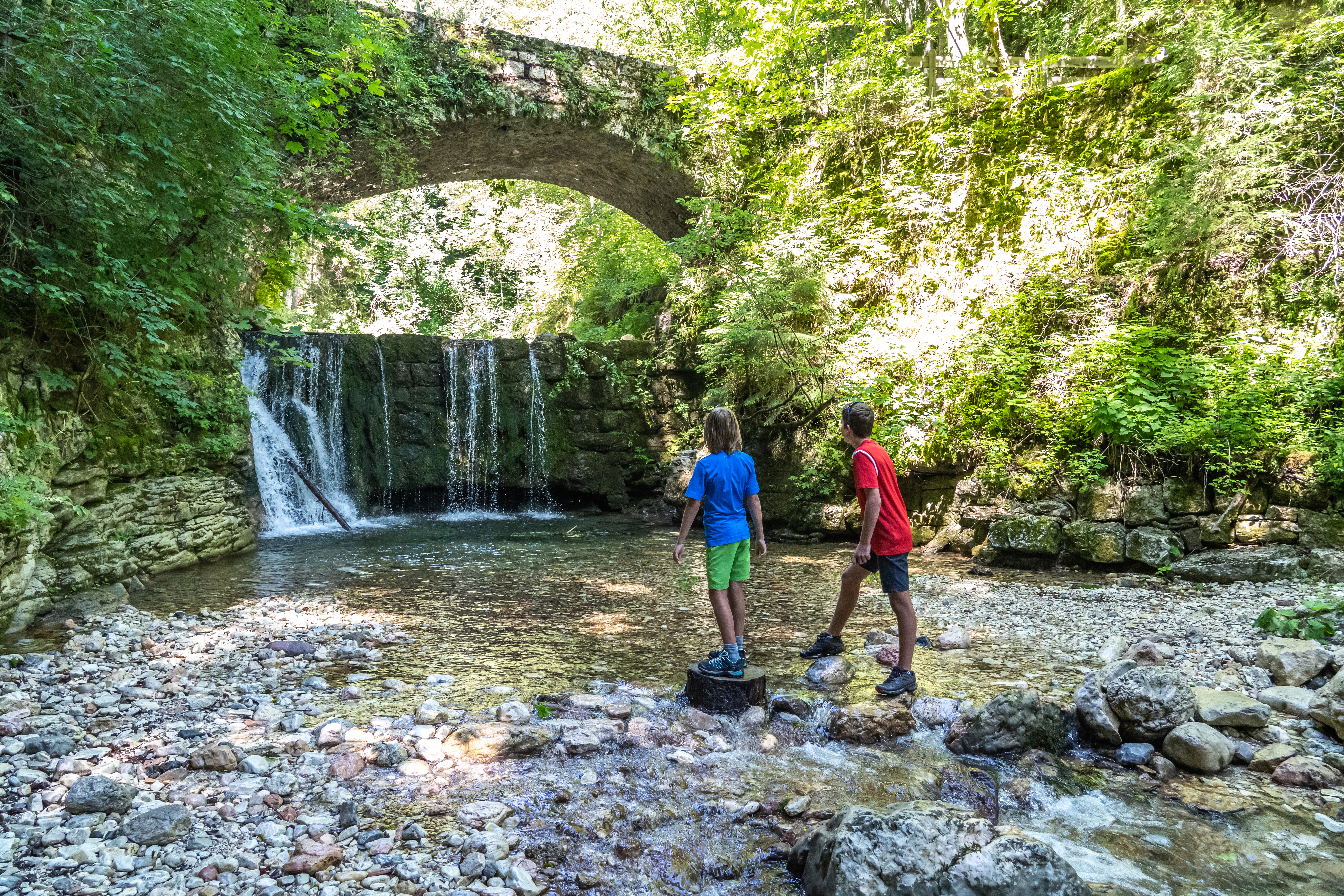 sum_trekking_family_sentiero_dell_acqua_2020-2.jpg